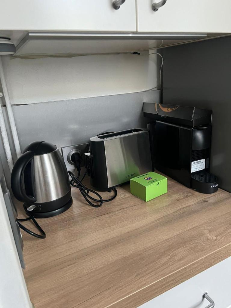 Charmant 2-pieces Calme Pres Du Marais Et Bastille Appartement *